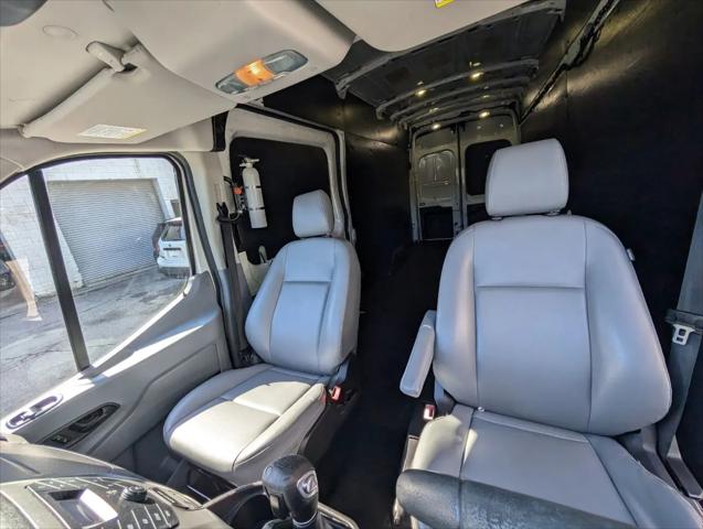 2017 Ford Transit T-250