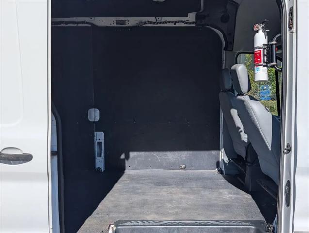 2017 Ford Transit T-250