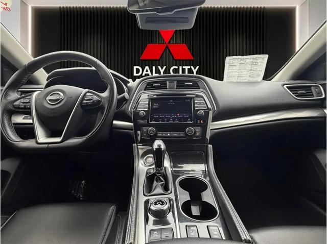 2023 Nissan Maxima SV Xtronic CVT