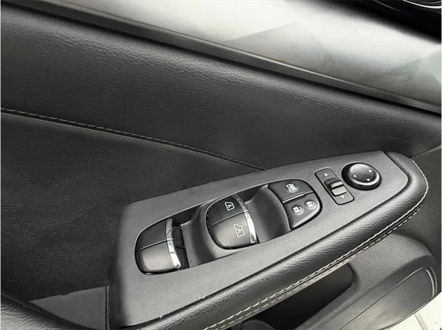 2023 Nissan Maxima SV Xtronic CVT