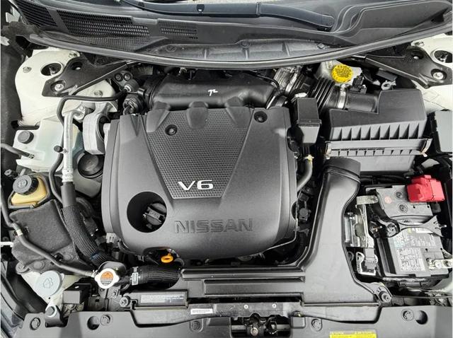 2023 Nissan Maxima SV Xtronic CVT