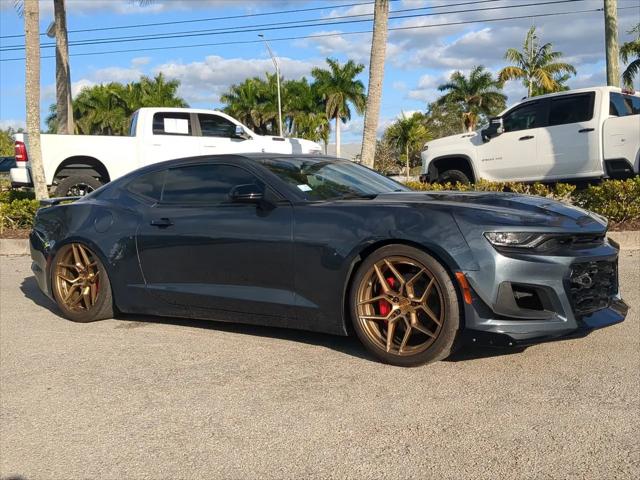 2021 Chevrolet Camaro RWD Coupe 1SS