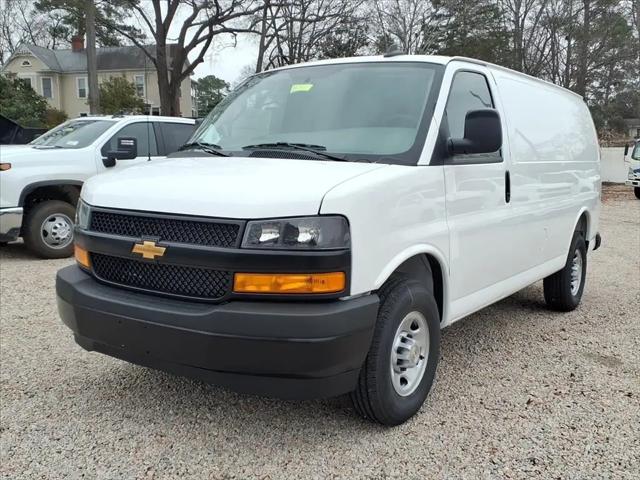 2025 Chevrolet Express Cargo Van RWD 2500 Regular Wheelbase WT