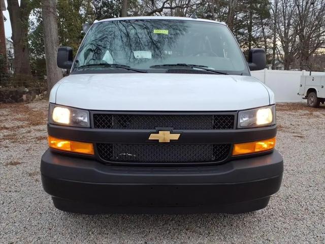 2025 Chevrolet Express Cargo Van RWD 2500 Regular Wheelbase WT