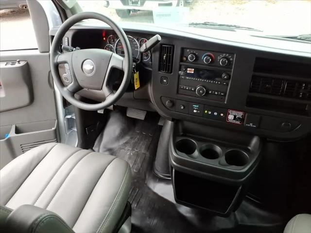 2025 Chevrolet Express Cargo Van RWD 2500 Regular Wheelbase WT