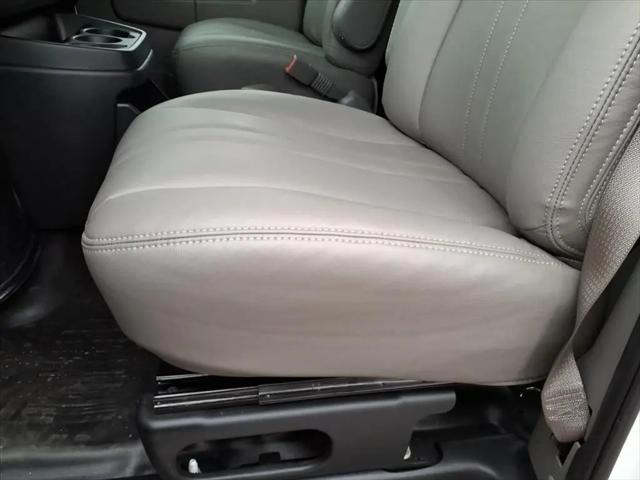 2025 Chevrolet Express Cargo Van RWD 2500 Regular Wheelbase WT