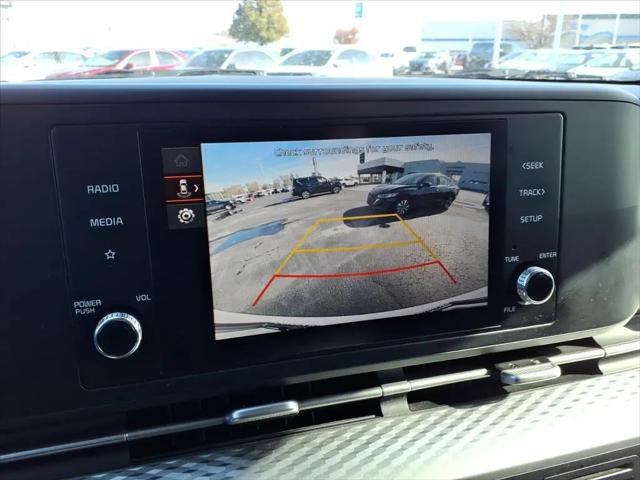 2024 Kia Carnival MPV LX