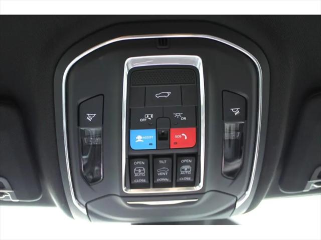 2025 Jeep Grand Cherokee L Limited 4x4