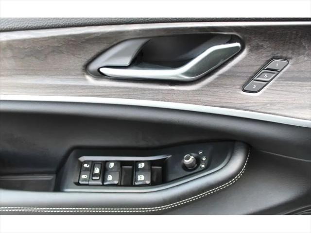 2025 Jeep Grand Cherokee L Limited 4x4