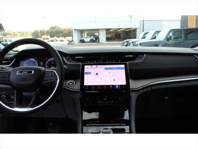 2025 Jeep Grand Cherokee L Limited 4x4