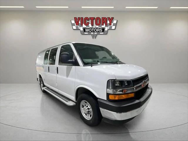 2024 Chevrolet Express Cargo Van RWD 2500 Regular Wheelbase WT for sale in Chesterfield, MI