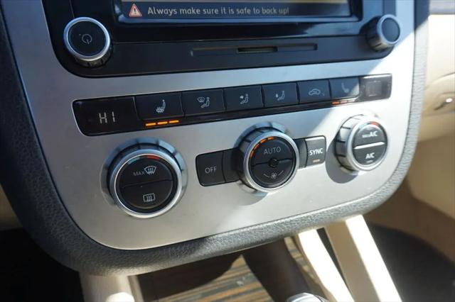2013 Volkswagen Eos Executive