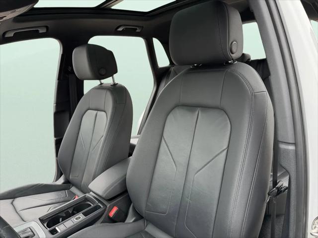 2021 Audi Q3 S line Premium