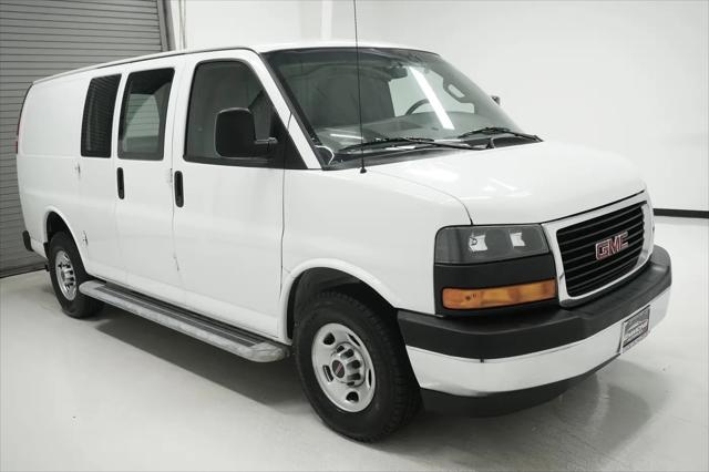 2017 GMC Savana 2500 Work Van
