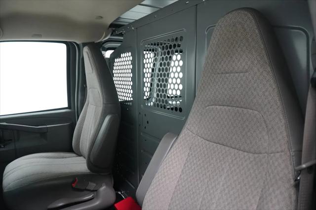 2017 GMC Savana 2500 Work Van