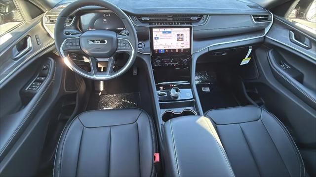 2025 Jeep Grand Cherokee L Limited 4x4