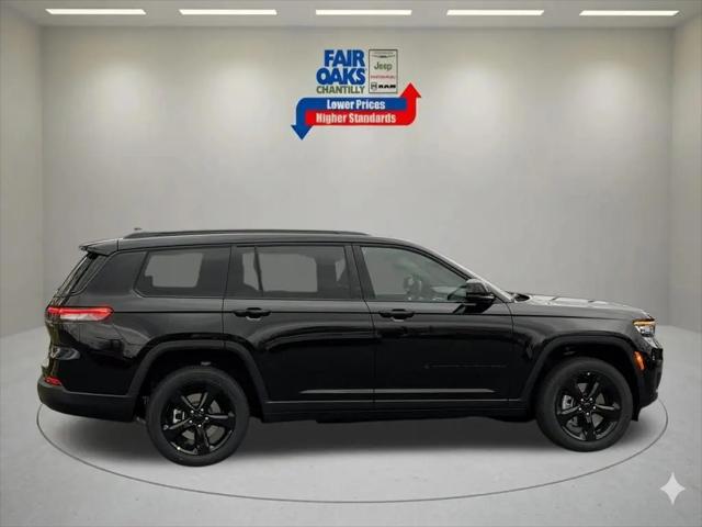 2025 Jeep Grand Cherokee L Altitude 4x4