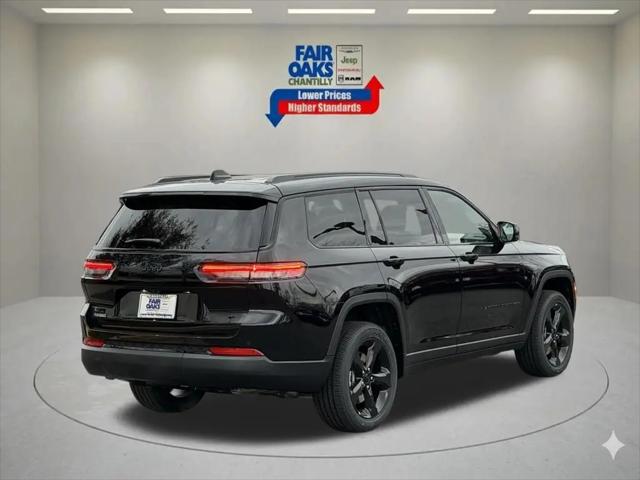 2025 Jeep Grand Cherokee L Altitude 4x4