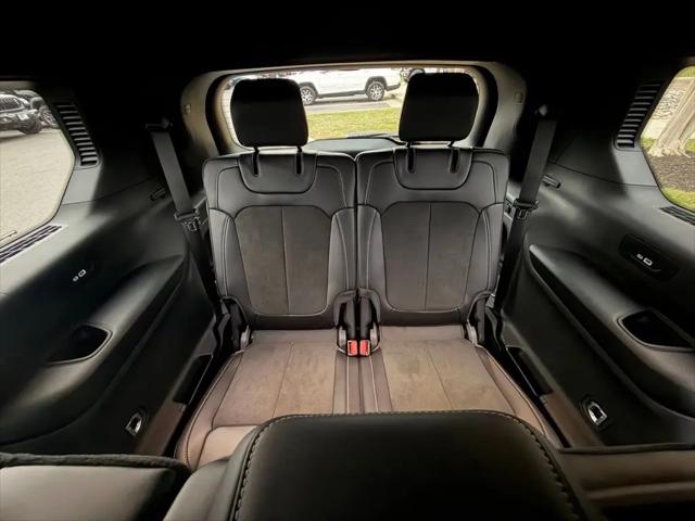 2025 Jeep Grand Cherokee L Altitude 4x4
