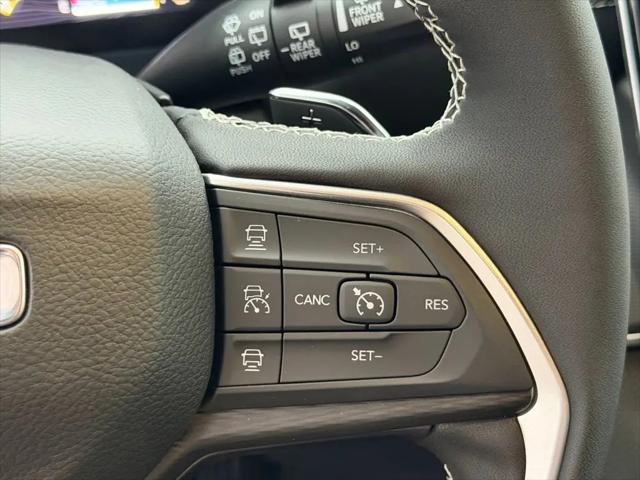 2025 Jeep Grand Cherokee L Altitude 4x4