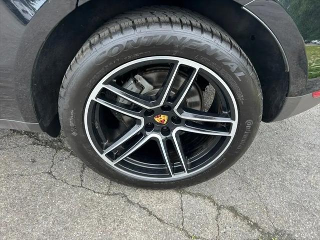 2020 Porsche Macan S