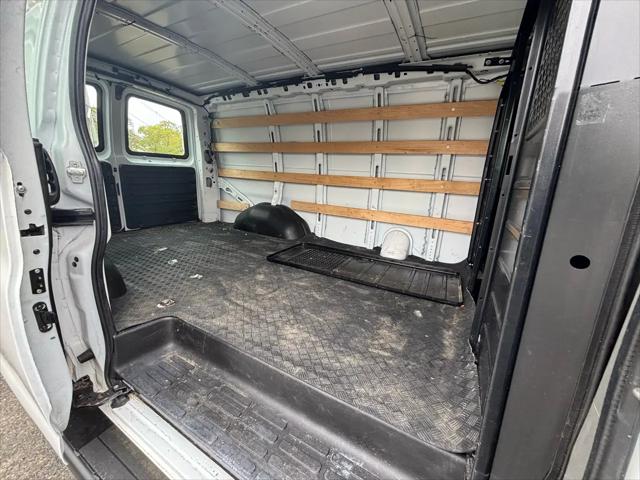 2019 GMC Savana 2500 Work Van