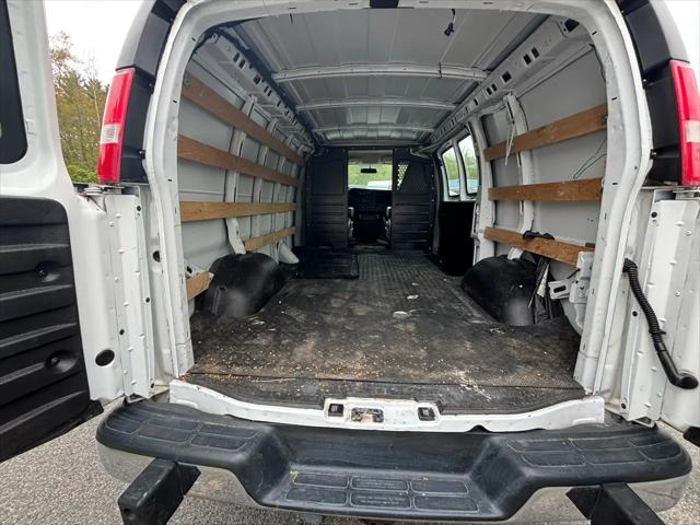 2019 GMC Savana 2500 Work Van