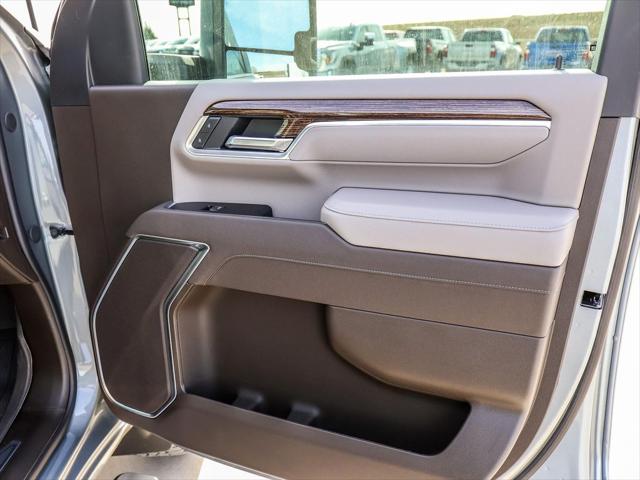 2026 GMC Sierra 2500HD Crew Cab, Standard Bed, SLE, 4WD