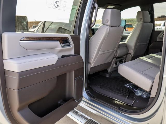 2026 GMC Sierra 2500HD Crew Cab, Standard Bed, SLE, 4WD