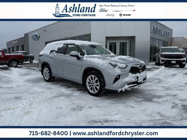 2022 Toyota Highlander Limited