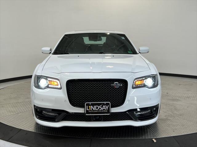 2023 Chrysler 300 300C 2023 Chrysler 300 300C