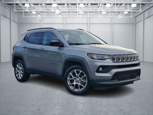 2022 Jeep Compass Latitude Lux 4x4 2022 Jeep Compass Latitude Lux 4x4