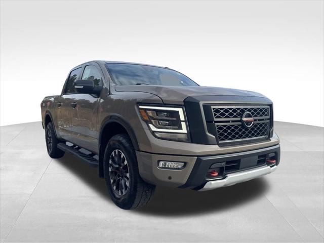2021 Nissan TITAN Crew Cab PRO-4X 4x4
