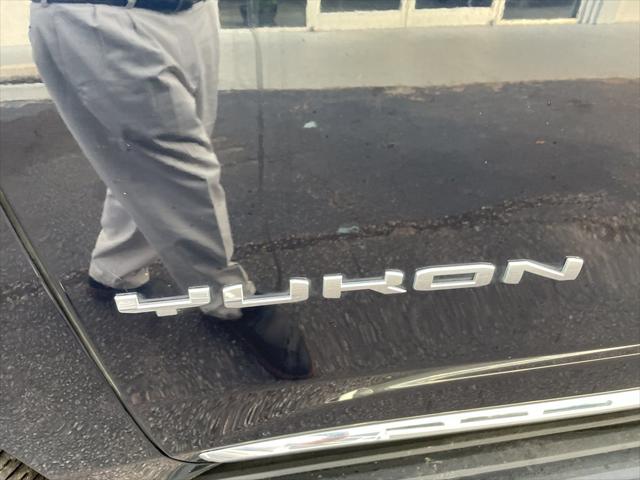 2021 GMC Yukon XL 4WD SLT