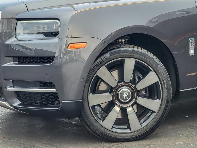 2022 Rolls-Royce Cullinan Base