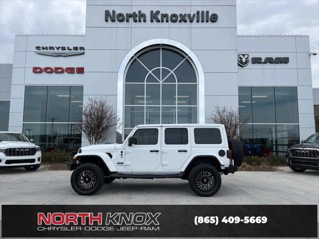 2021 Jeep Wrangler Unlimited Sahara Altitude 4x4 2021 Jeep Wrangler Unlimited Sahara Altitude 4x4