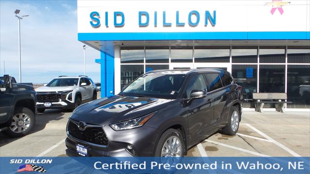 2022 Toyota Highlander Limited