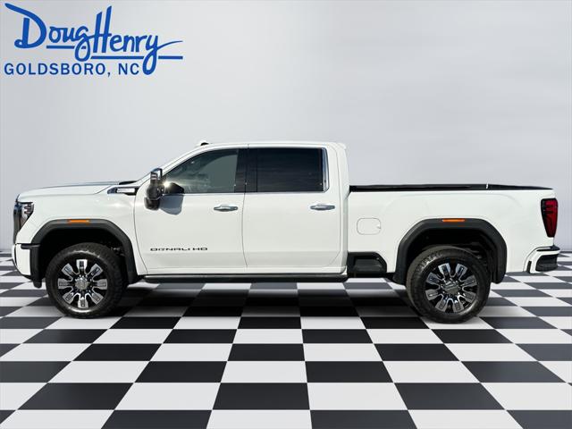 2025 GMC Sierra 2500HD 4WD Crew Cab Standard Bed Denali 2025 GMC Sierra 2500HD 4WD Crew Cab Standard Bed Denali