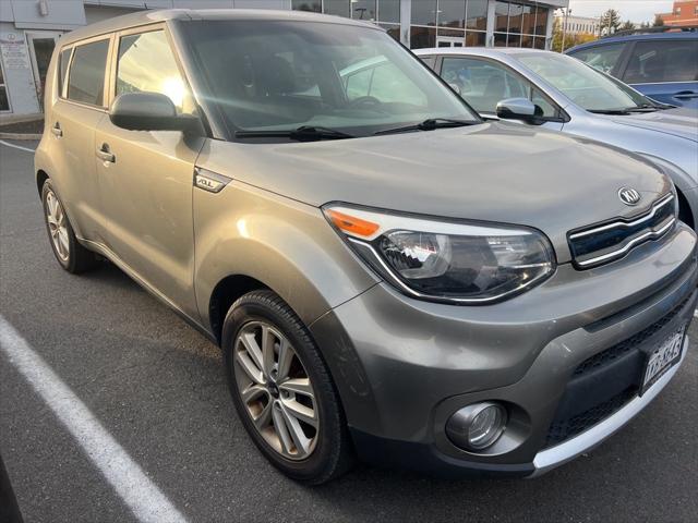 2017 Kia Soul + 2017 Kia Soul +