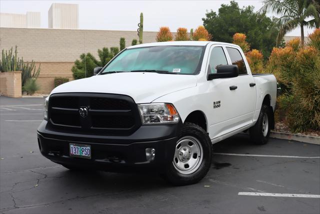 2023 RAM 1500 Classic Tradesman Crew Cab 4x4 57 Box 2023 RAM 1500 Classic Tradesman Crew Cab 4x4 57 Box