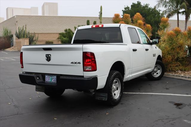 2023 RAM 1500 Classic Tradesman Crew Cab 4x4 57 Box 2023 RAM 1500 Classic Tradesman Crew Cab 4x4 57 Box