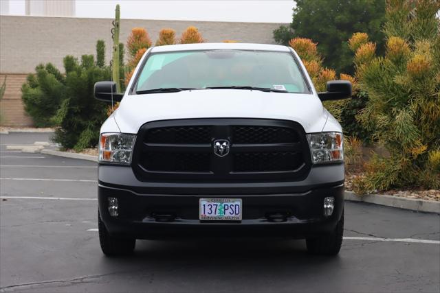 2023 RAM 1500 Classic Tradesman Crew Cab 4x4 57 Box 2023 RAM 1500 Classic Tradesman Crew Cab 4x4 57 Box