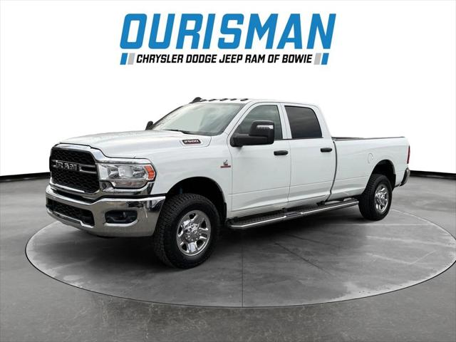 2024 RAM 2500 Tradesman Crew Cab 4x4 8 Box 2024 RAM 2500 Tradesman Crew Cab 4x4 8 Box