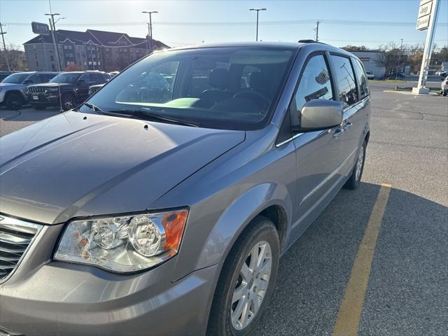 2014 Chrysler Town and Country Touring 2014 Chrysler Town and Country Touring