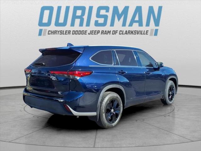 2022 Toyota Highlander XLE 2022 Toyota Highlander XLE