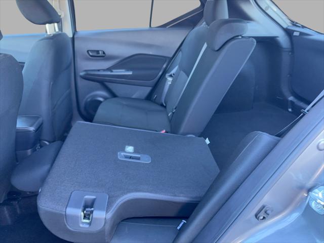 2024 Nissan Kicks S Xtronic CVT