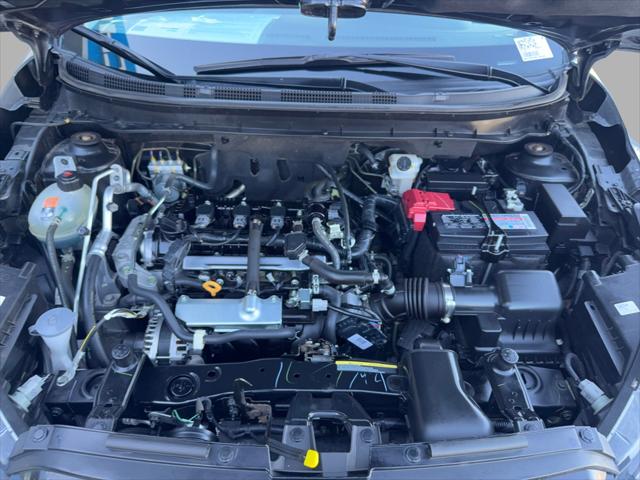 2024 Nissan Kicks S Xtronic CVT