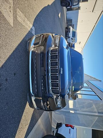 2025 Jeep Grand Cherokee L Limited 4x4 2025 Jeep Grand Cherokee L Limited 4x4