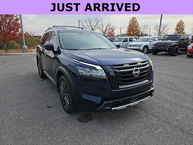 2023 Nissan Pathfinder SL 4WD 2023 Nissan Pathfinder SL 4WD