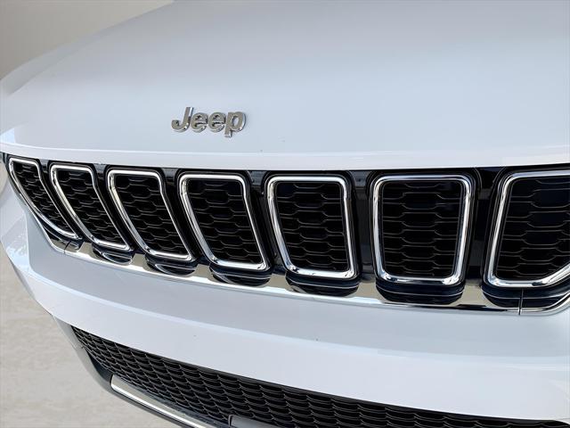 2023 Jeep Grand Cherokee Limited 4x2 2023 Jeep Grand Cherokee Limited 4x2